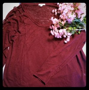 NWOT Maurices Wine Toned Cold Shoulder Top